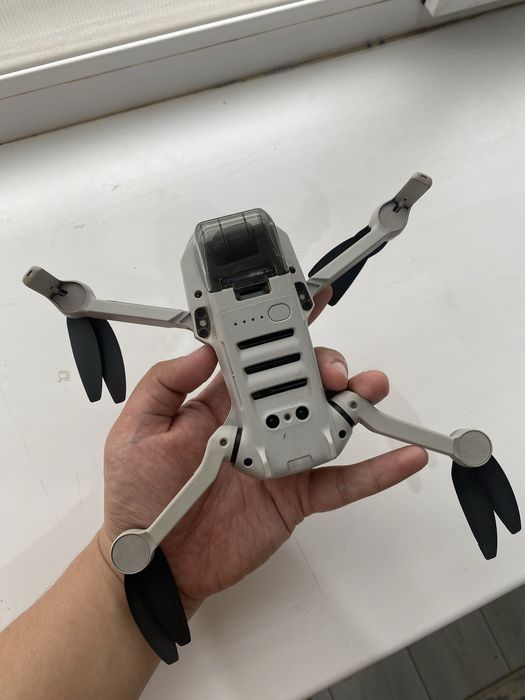 Продам dji mini 2