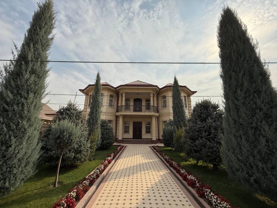 Элегантный дом премиум-класса в аренду