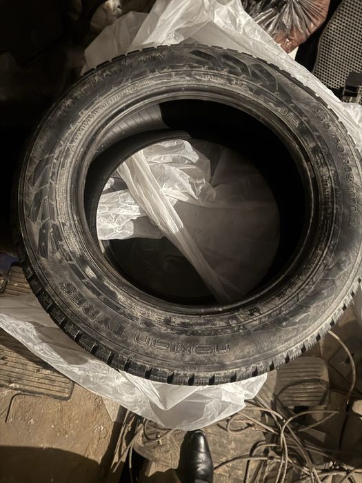 Шины 235/60/18 Nokian TYRES