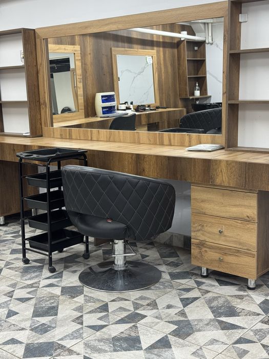 Сдам места в салоне красоты