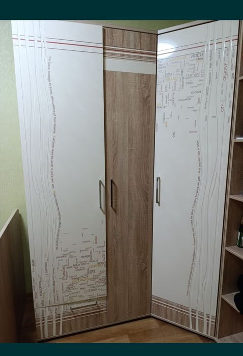 Спальный подростковый гарнитур продаётся