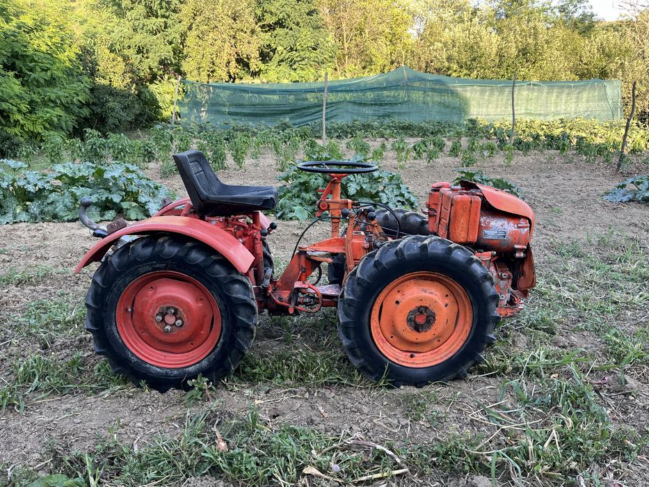 Tractoras Pasquali diesel articulat 4x4 cu freza si plug