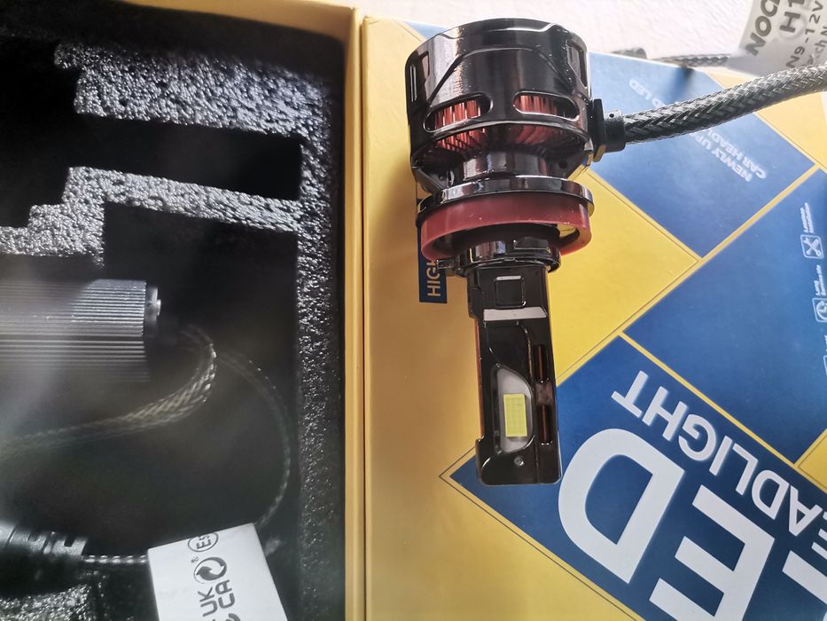 Лед крушки чип 9570  H8/H9/H11/H16