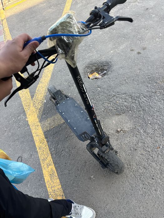 Kugoo g2 pro kelishamz srochno