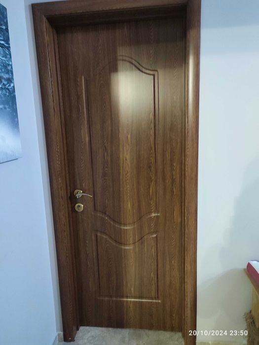 Врати интериорни