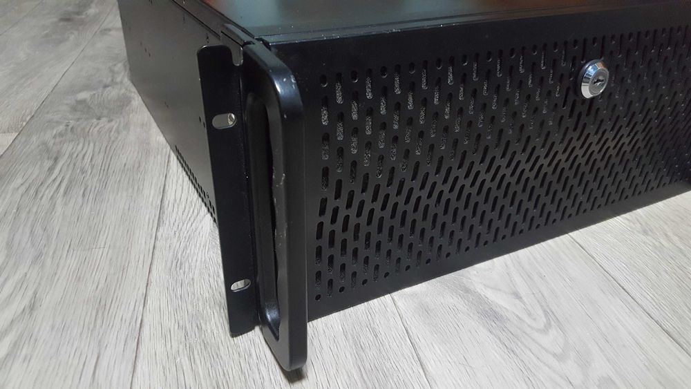 Сервер бесшумный на Core i7-8700(6/12п), 1x16Gb DDR4, 2х1Tb WD, +WiFi