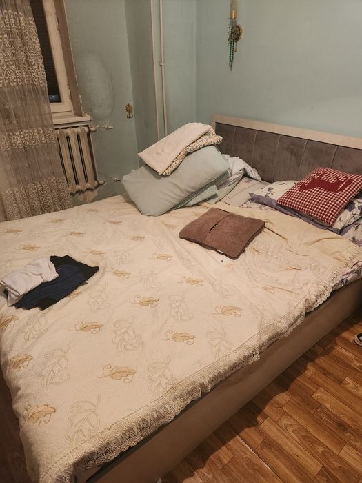 Shkaf, devan, tumba hammasi 3 million