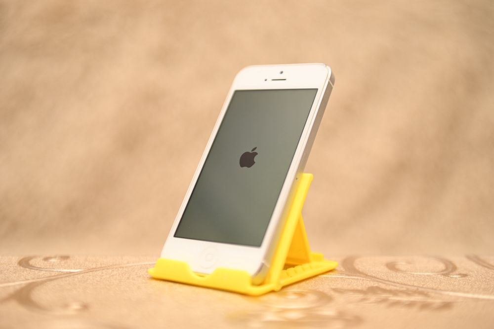 Iphone 5 и Iphone 3G