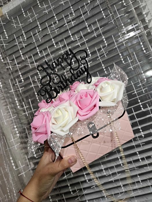 ,,Вечни рози от фоам.Чанти Букети!