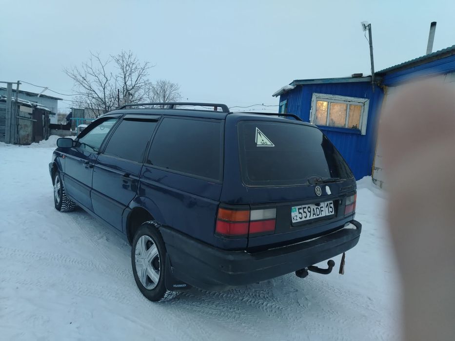 Пассат Б3 1993г.