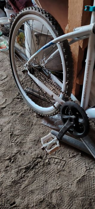 Сатылымда Ақ түсті Бмв Велосипед