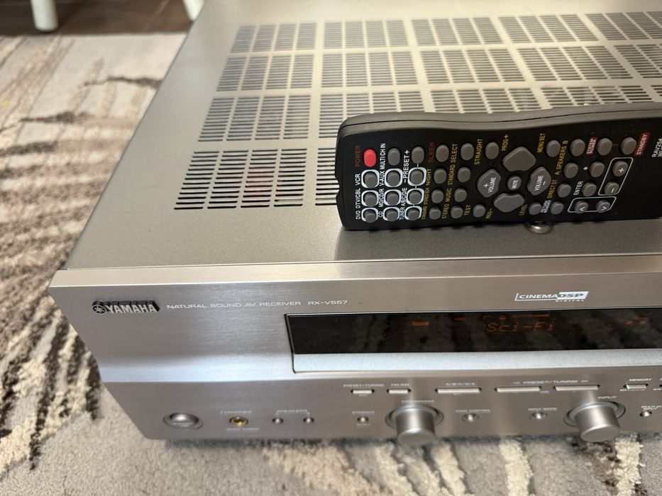 Yamaha RX-V557 Като нов