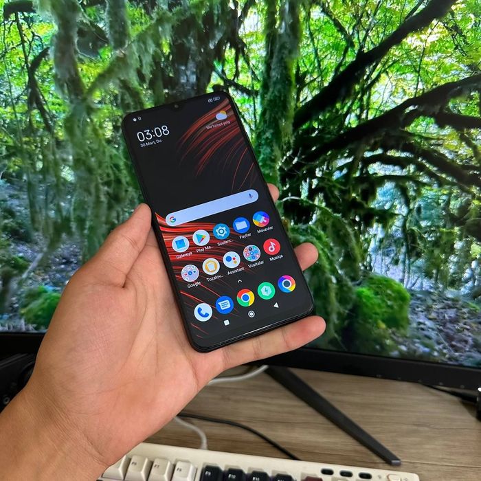 Poco M3 ideal holatda 128 Gb