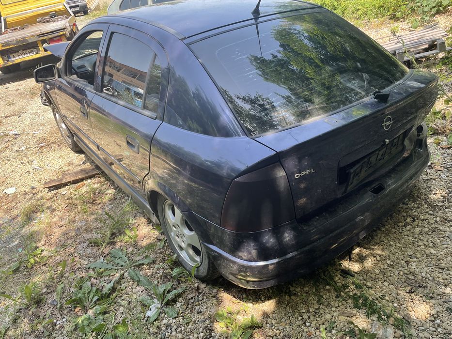 Opel Astra 2.0dtl 2001 На Части