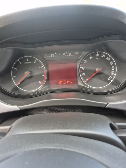 Vând Opel Corsa E