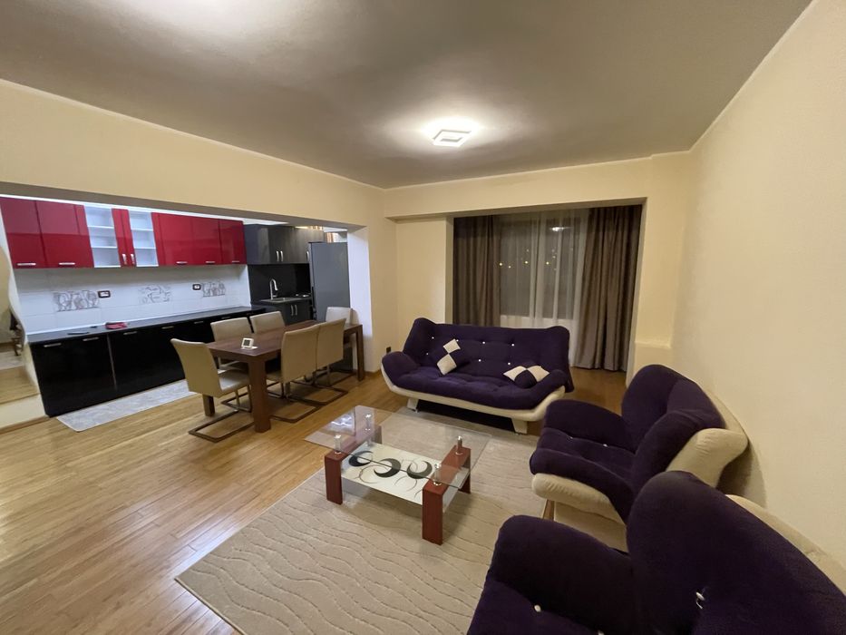 Apartament de inchiriat