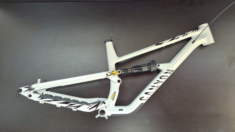 Oferta!  Cadru nou MTB Canyon Spectral Fabio Wibmer 2025