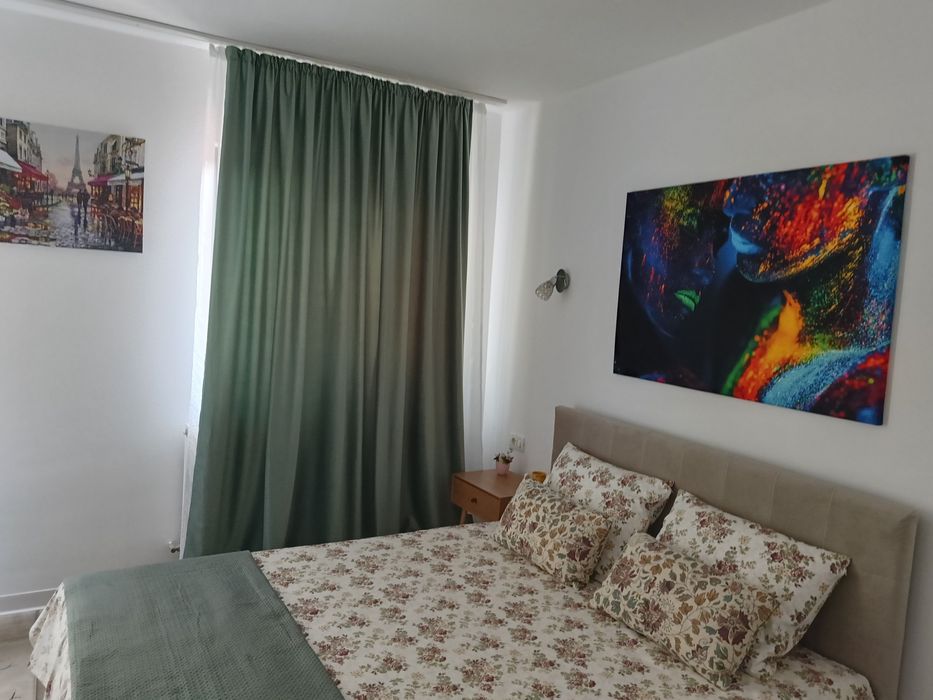 Închiriez  etaj  la casa