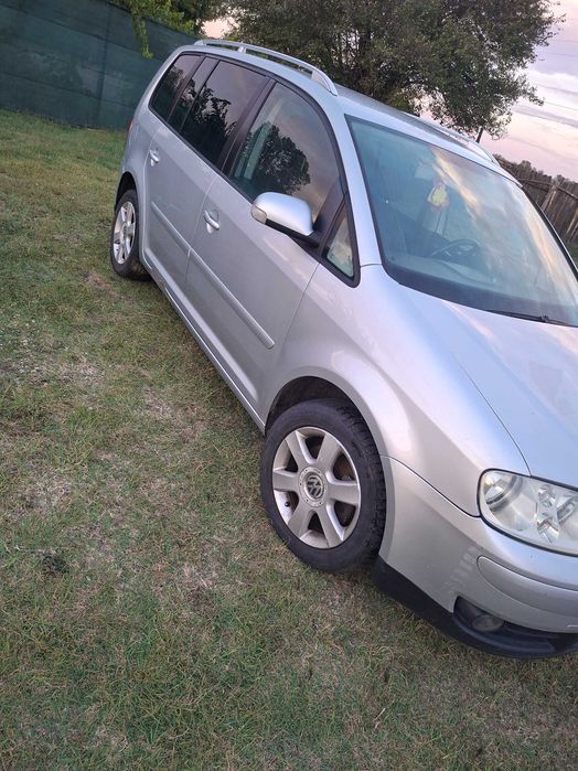 Volkswagen  touran 2.0 TDI