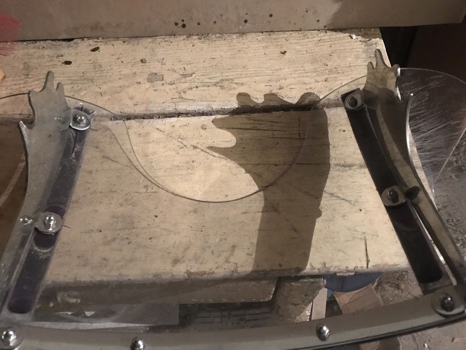 Vand paravant scuter