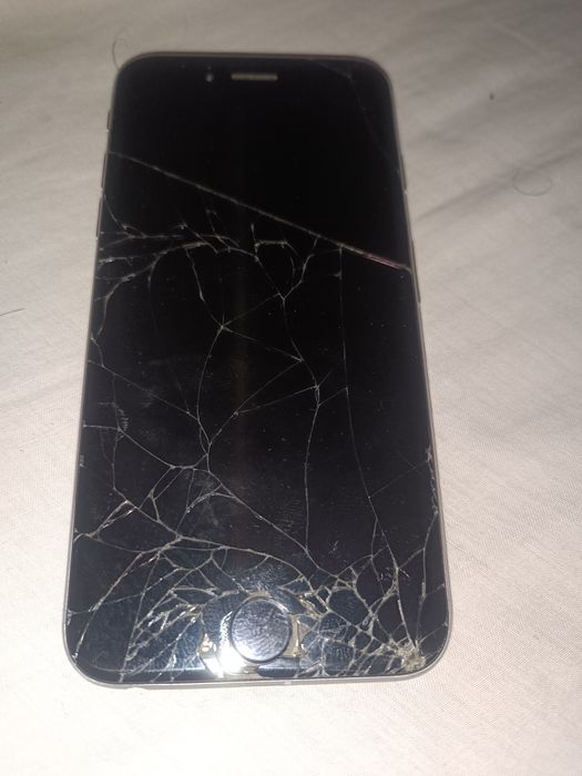 iPhone 6 или 6s.    .