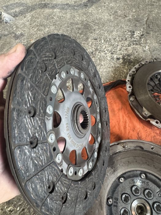 Маховик , съединител бмв m47 163кс