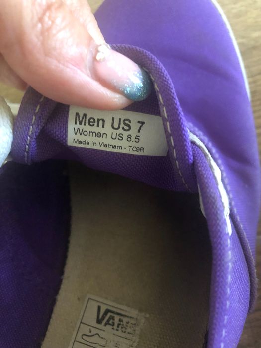 Кецове Vans лилави