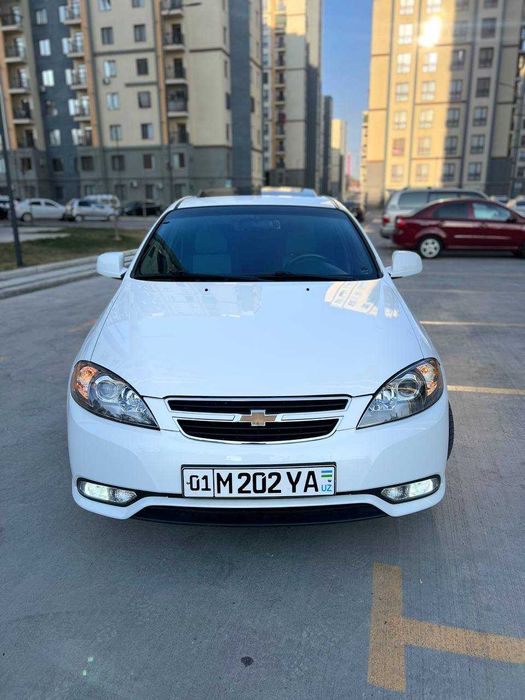 Жентра 2019 Бензин