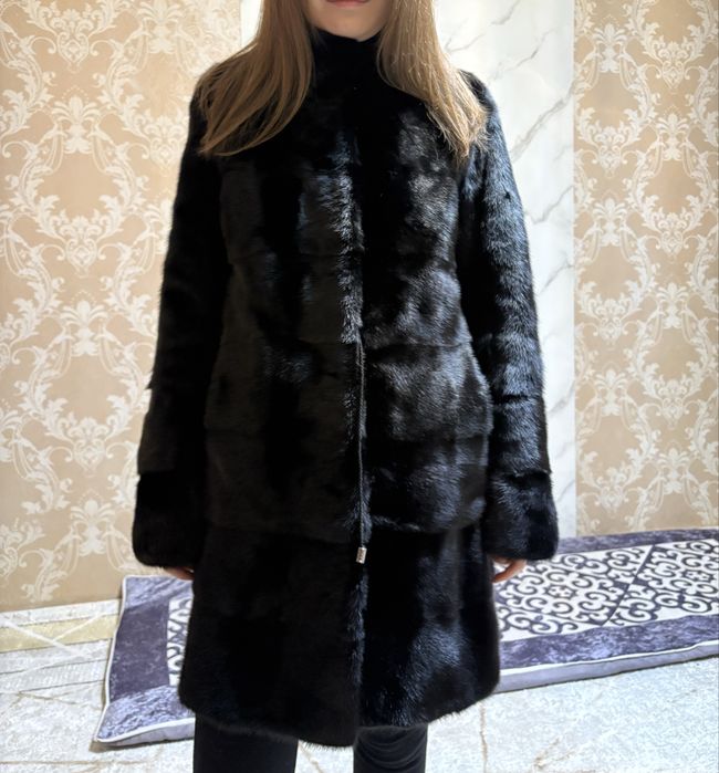 продам норковую шубу