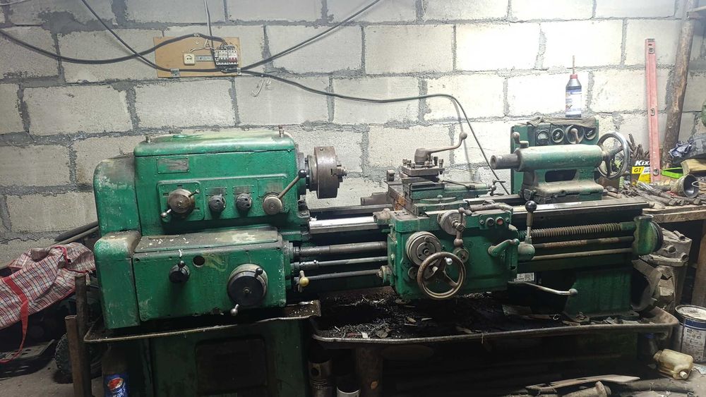 Продам токарный станок