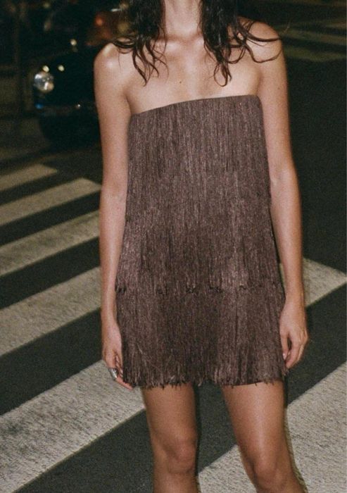 Нови с етикет рокли ZARA