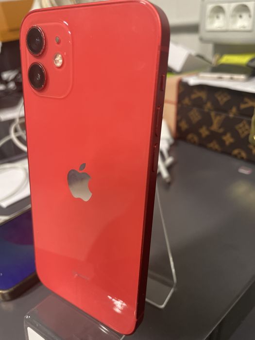 Amanet ozana vinde iphone 12