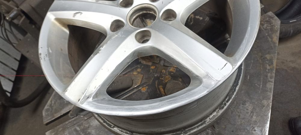 Saka diska remont argon svarka