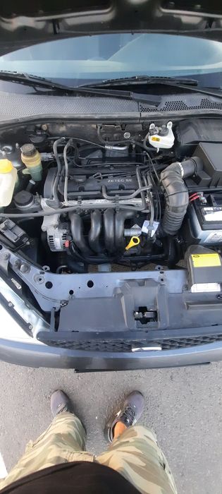 Ford Focus 1.6 benzina