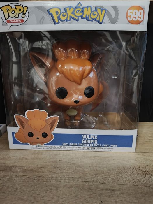 Figurina jumbo pokemon , Vulpix originala