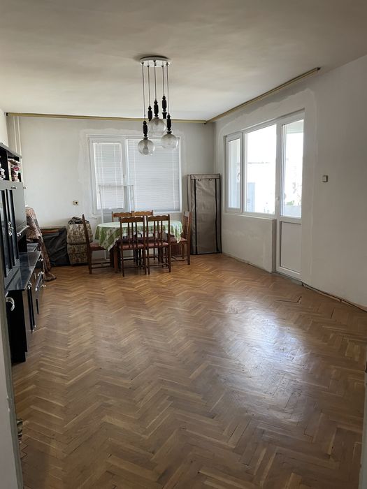 Многостаен апартамент в гр. Кубрат