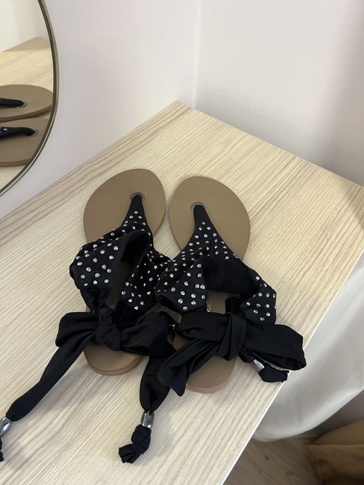 Sandale joase, marimea 38