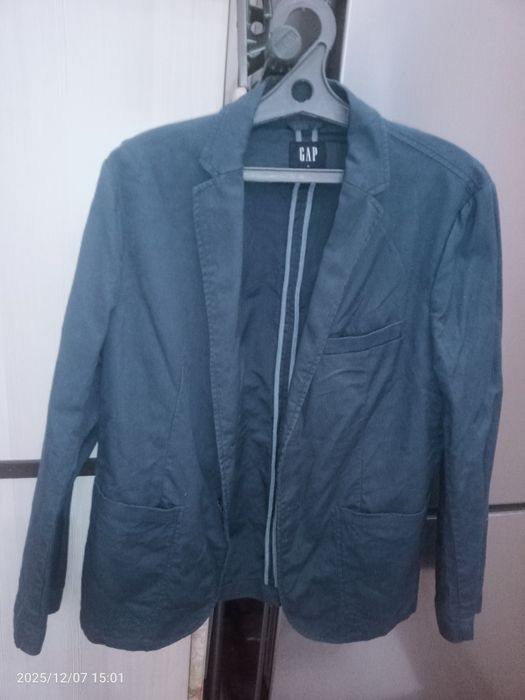 Одежда б\у в хорошем состоянии