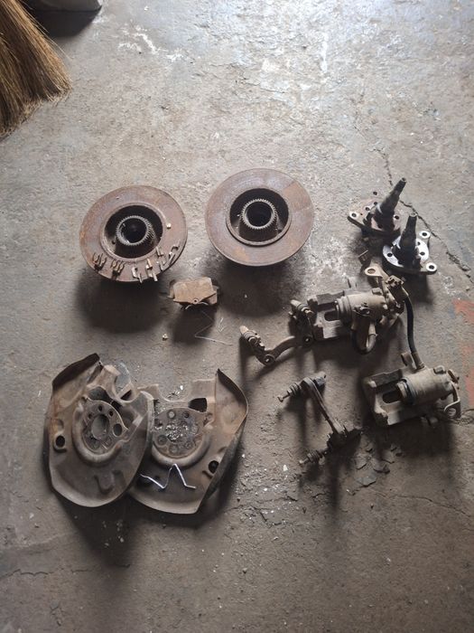 Задние суппорта Пассат Б4