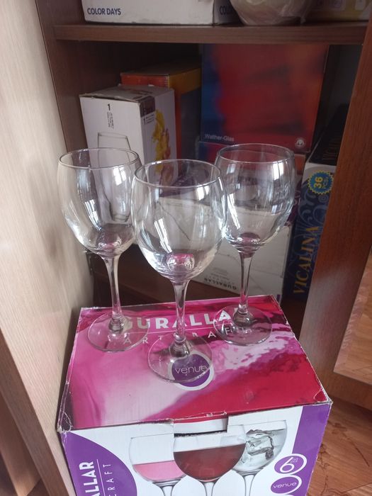 Срочно продам набор стаканов