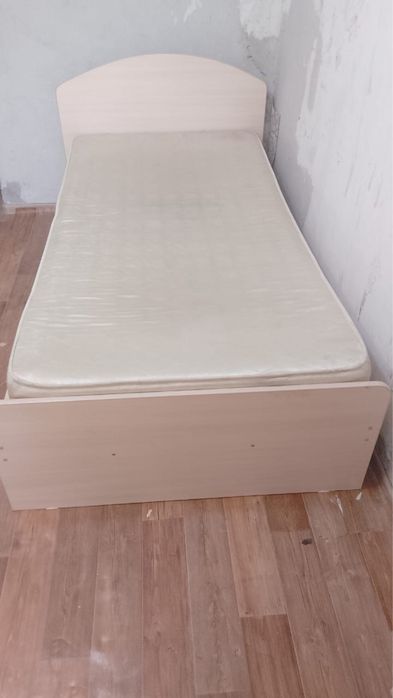 Продам кровать подрасковая
