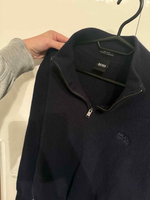 Вълнен пуловер Boss