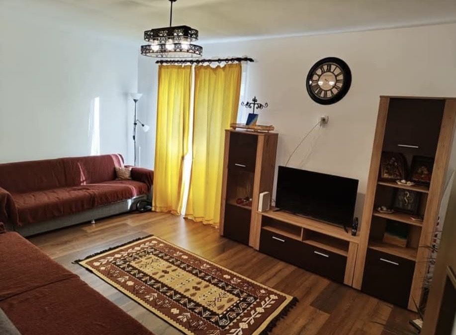 Apartament de inchiriat