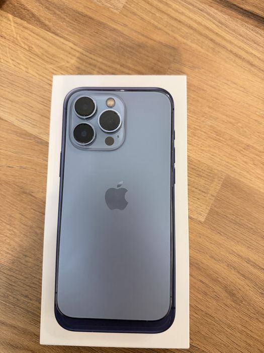 Iphone 13 pro albastru