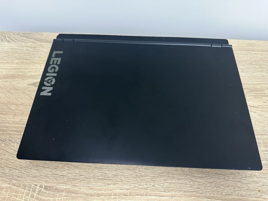 лаптоп Lenovo Legion GTX 1650 4gb i7-9750H 16gb 1TB SSD+1TB HDD
