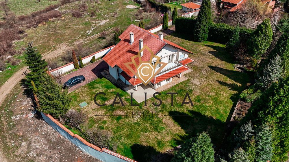 Продава се Къща в София, Горна баня - 499 кв.м за 1227 €/кв.м - Снимка #1