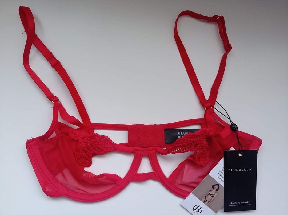 Сутиени и бюстиета Calvin Klein, DKNY, New Balance