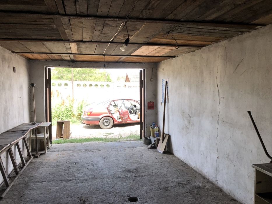 Продам сухой гараж