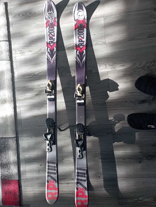 Ски за начинаещи и напреднали