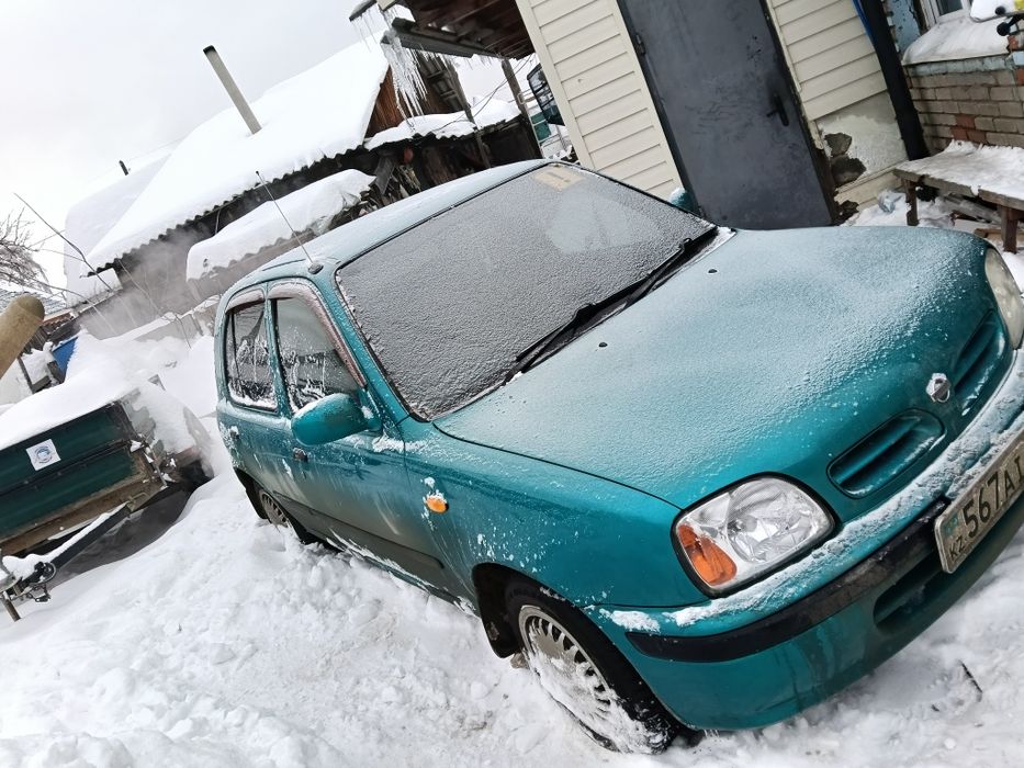 Ниссан Марч ( микра)